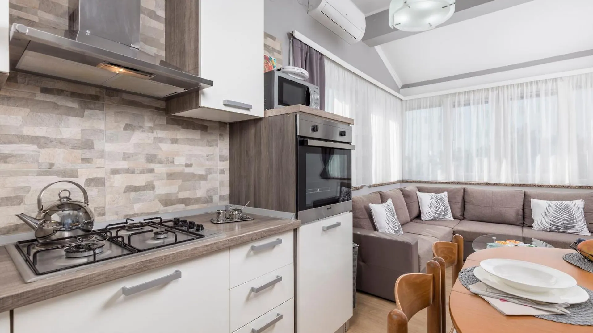 아파트 Apartman Slavica 리예카